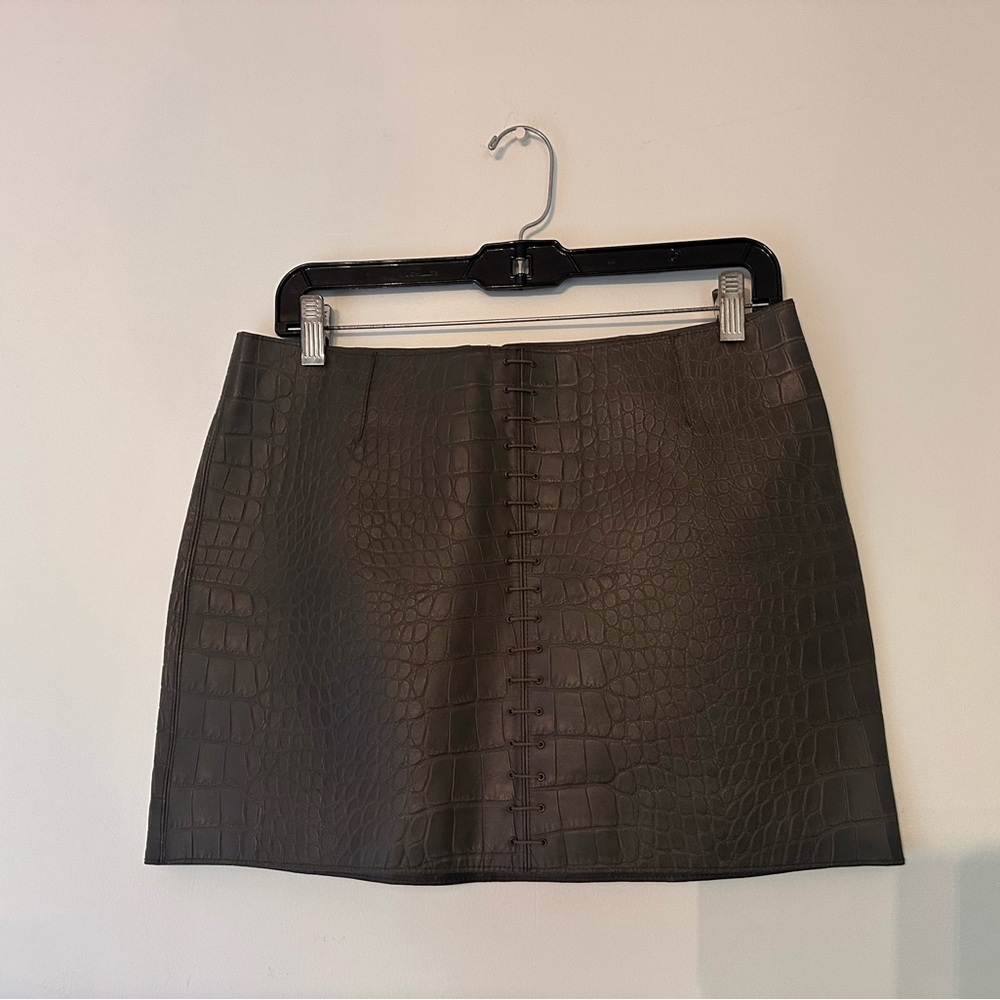 Alexander Wang Leather mini. Size: 8. 100% calfskin.